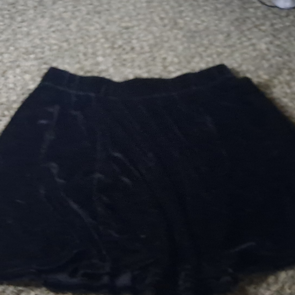 Felt black skirt